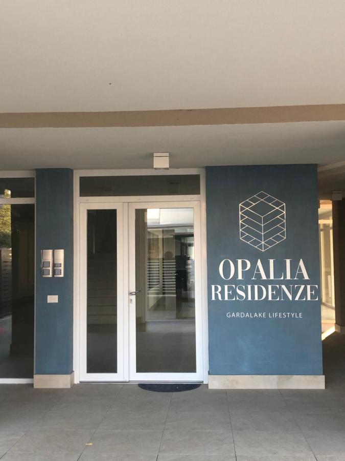 Opalia Residence - Stella Garda Lake Lifestyle 佩斯基耶拉德加达 外观 照片