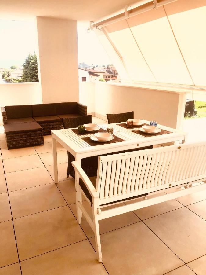 Opalia Residence - Stella Garda Lake Lifestyle 佩斯基耶拉德加达 外观 照片